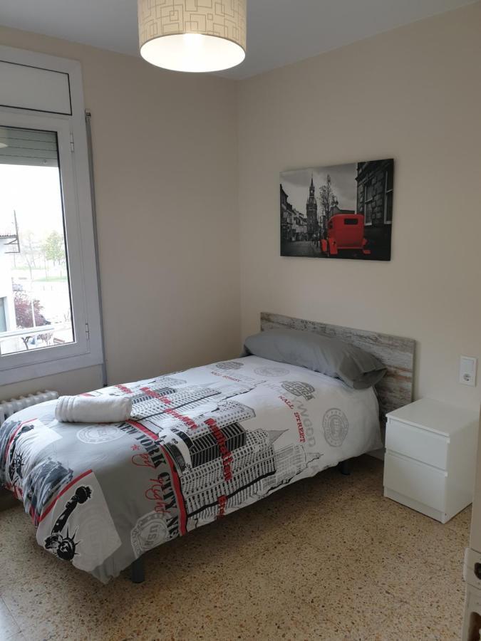 Excel.Lent Pis/Ubicacio Amb Parking Apartment Вик Екстериор снимка